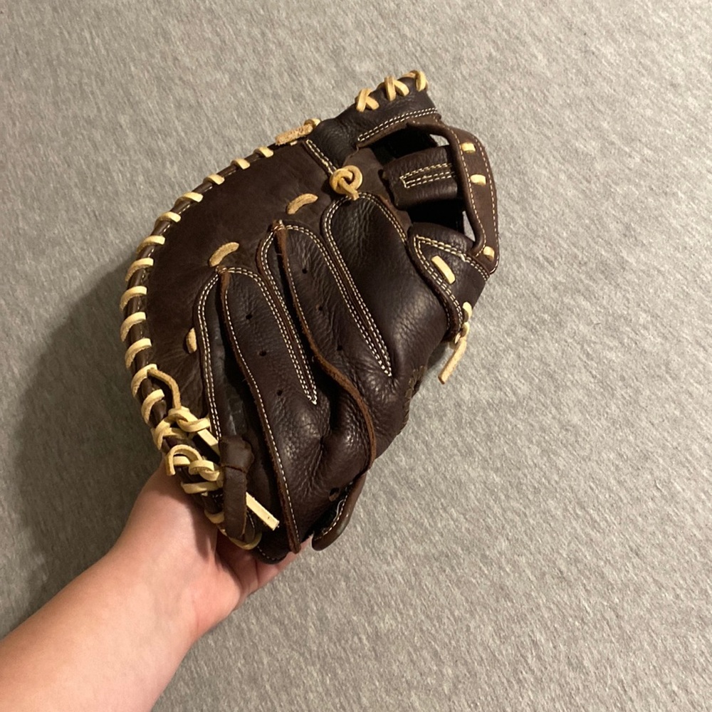 catching glove
